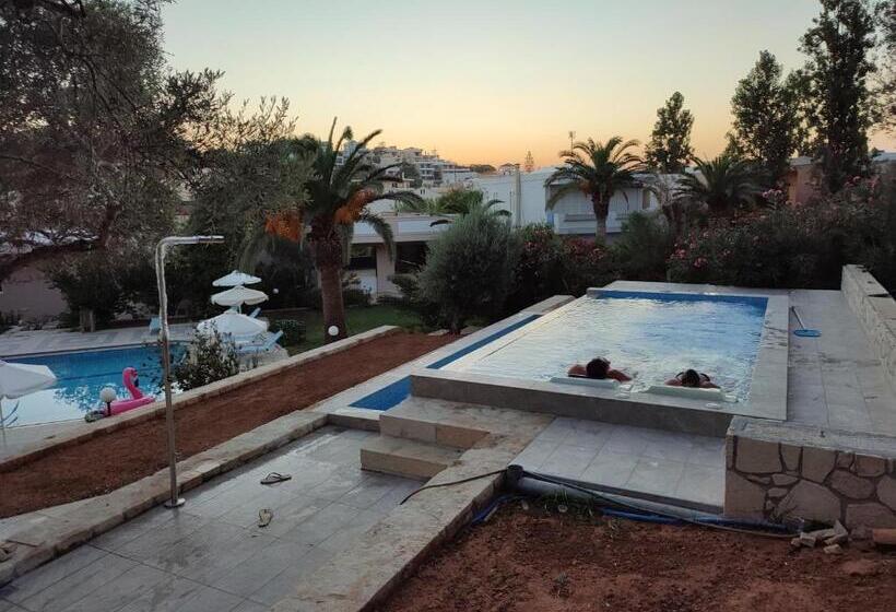 בית מלון כפרי Kyriaki