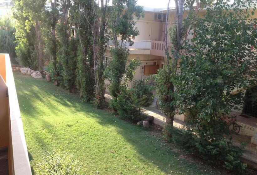 בית מלון כפרי Kyriaki