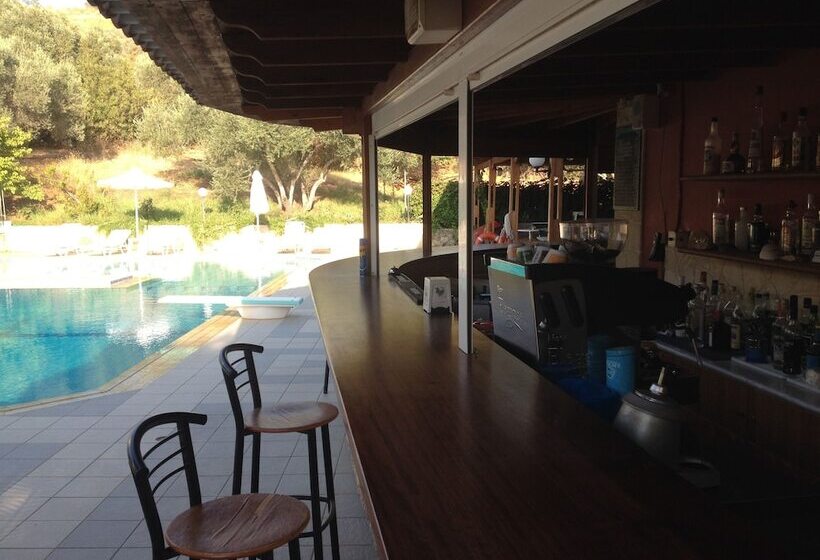 בית מלון כפרי Kyriaki