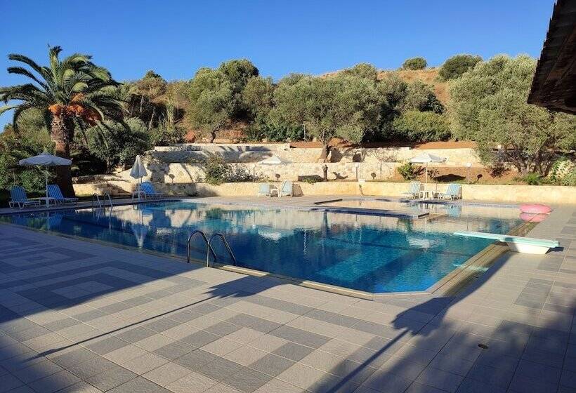 فندق Kyriaki