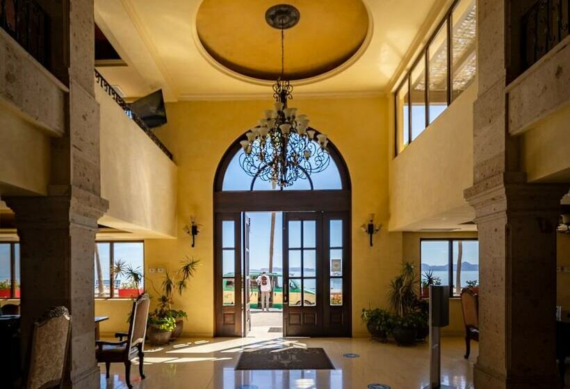 בית מלון כפרי La Mision Loreto