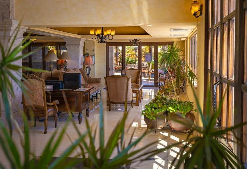 בית מלון כפרי La Mision Loreto