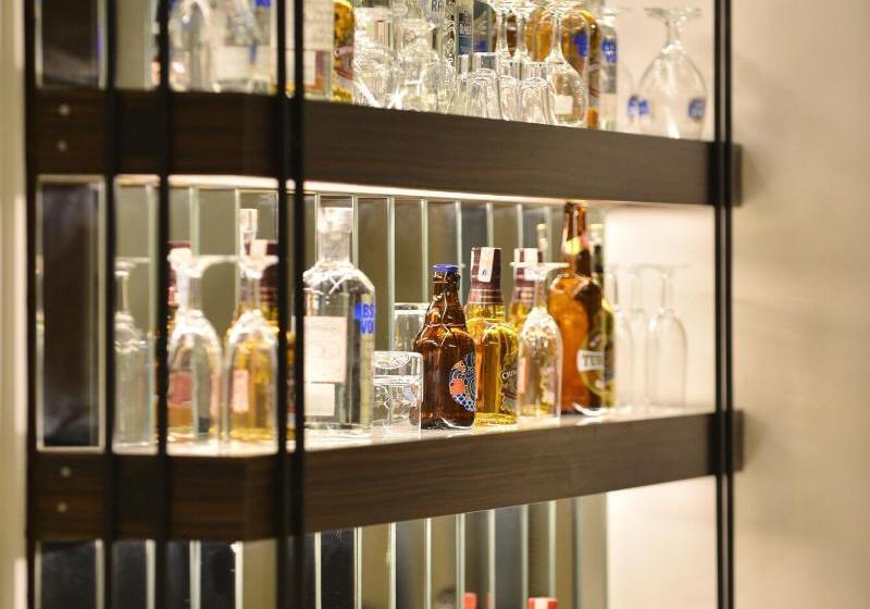 Hotel Lazz  By Ketenci