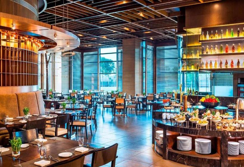 هتل Le Méridien Nagpur