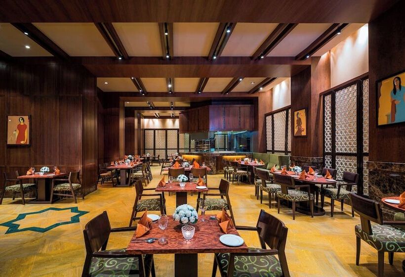 هتل Le Méridien Nagpur