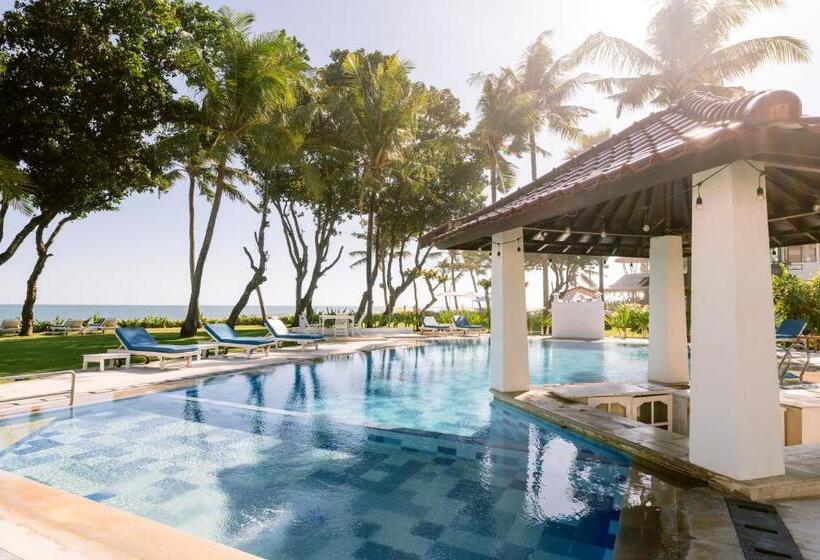 ホテル Legong Keraton Beach