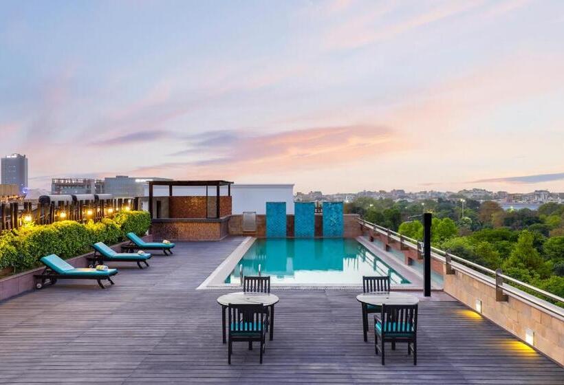 בית מלון כפרי Lemon Tree Premier 2, Gurugram