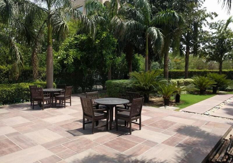 בית מלון כפרי Lemon Tree Premier 2, Gurugram