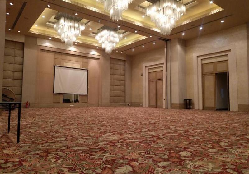 בית מלון כפרי Lemon Tree Premier 2, Gurugram