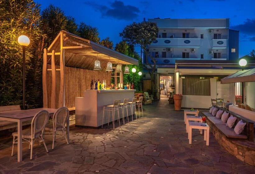 בית מלון כפרי Lido Thassos