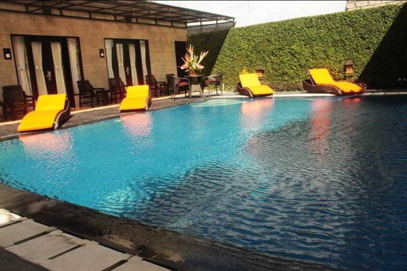 فندق Losari  & Villas Kuta Bali