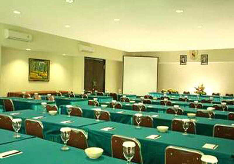 فندق Losari  & Villas Kuta Bali