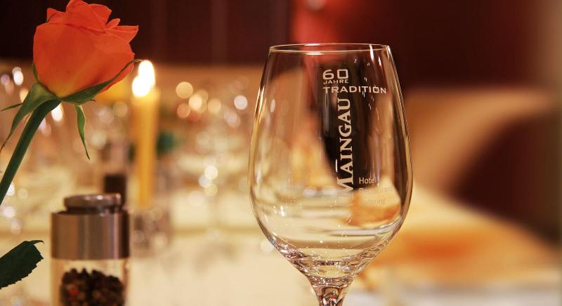 בית מלון כפרי Maingau