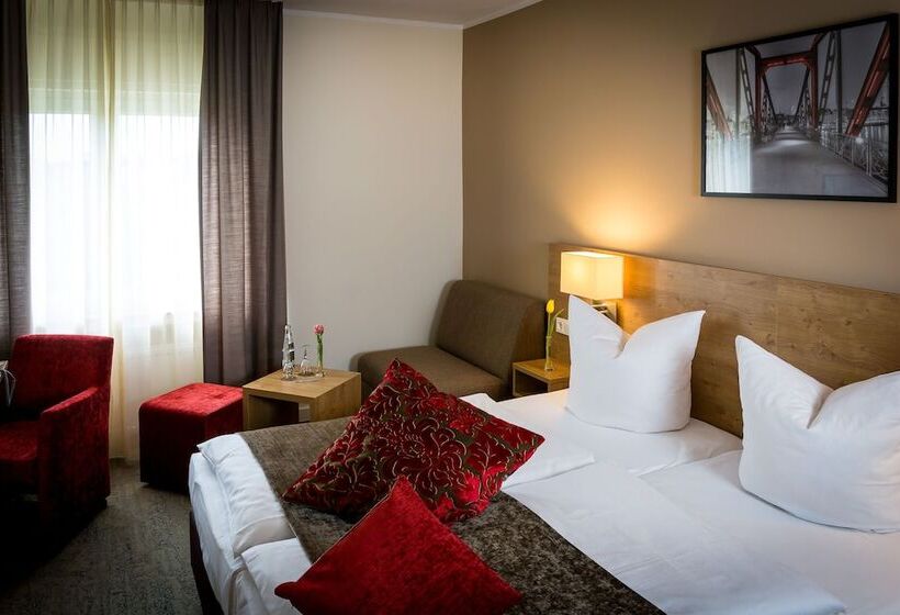 בית מלון כפרי Maingau