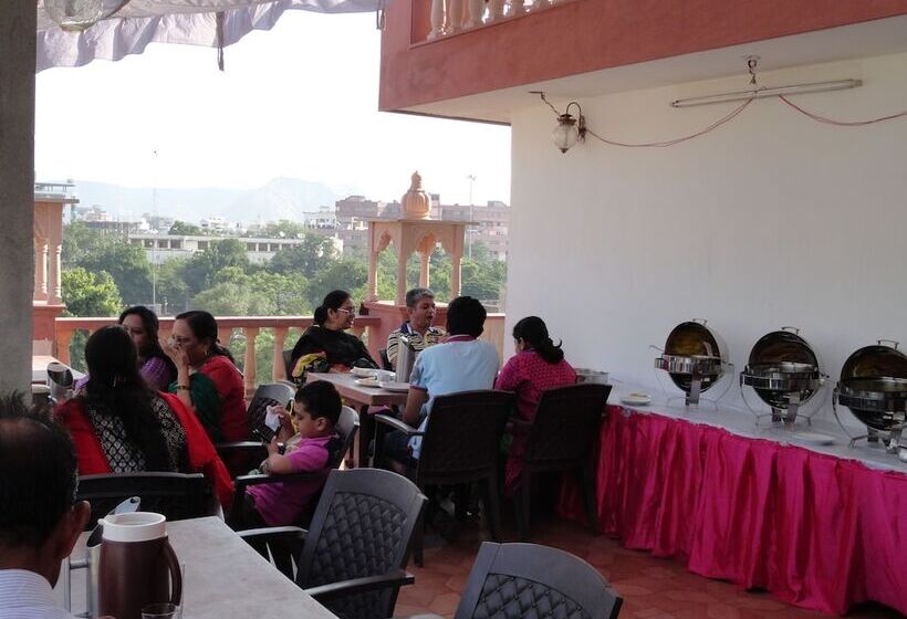 فندق Maya International