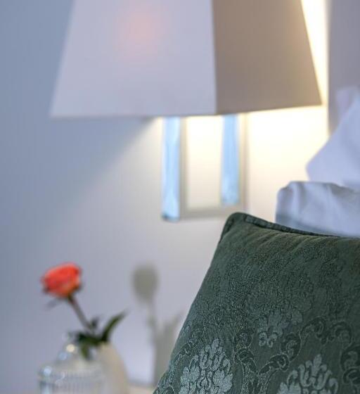 Отель Minos Mare Royal