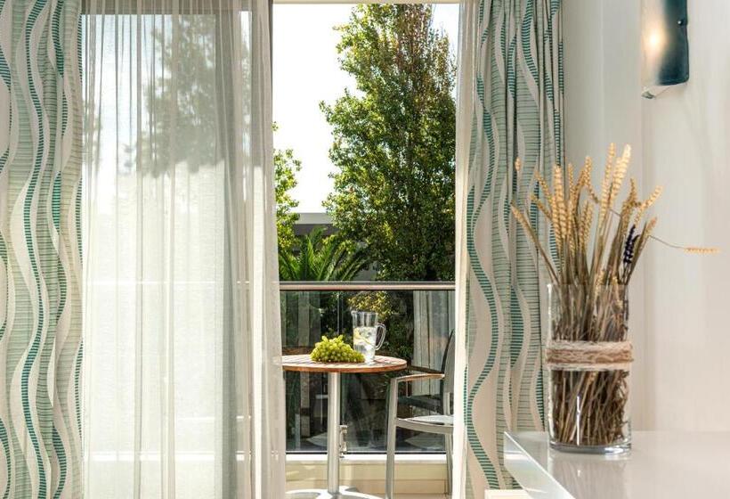 Отель Minos Mare Royal