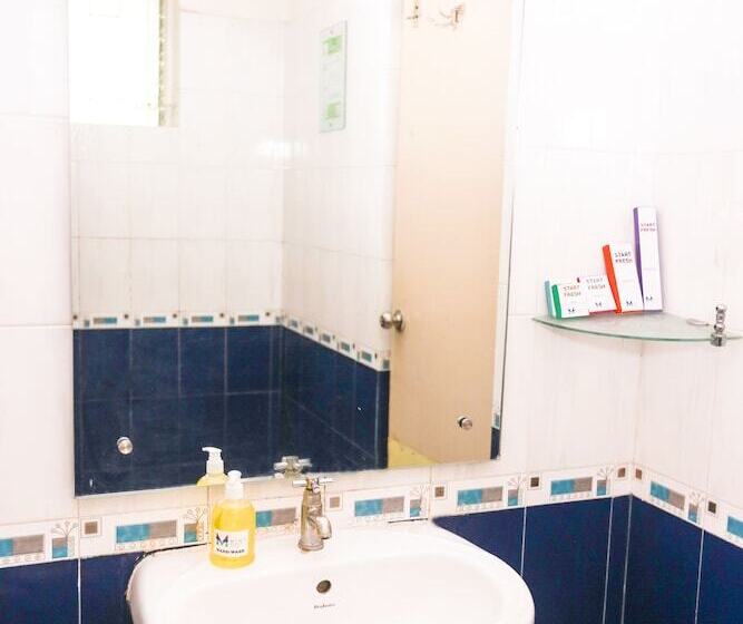 호텔 Mint Green Path