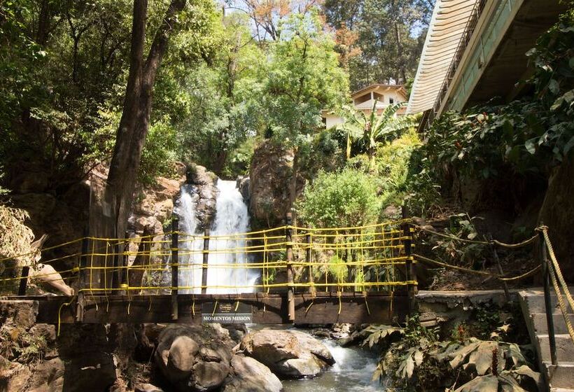 Отель Mision Grand Valle De Bravo