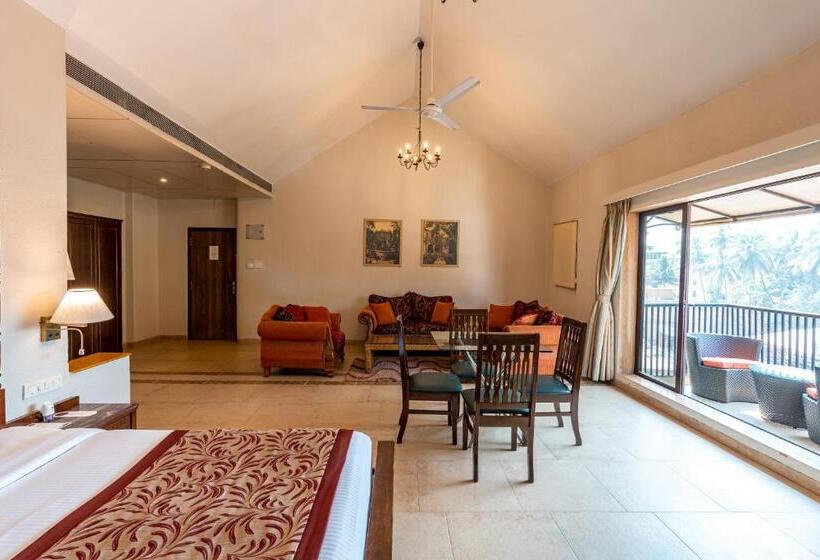 호텔 Neelams The Grand