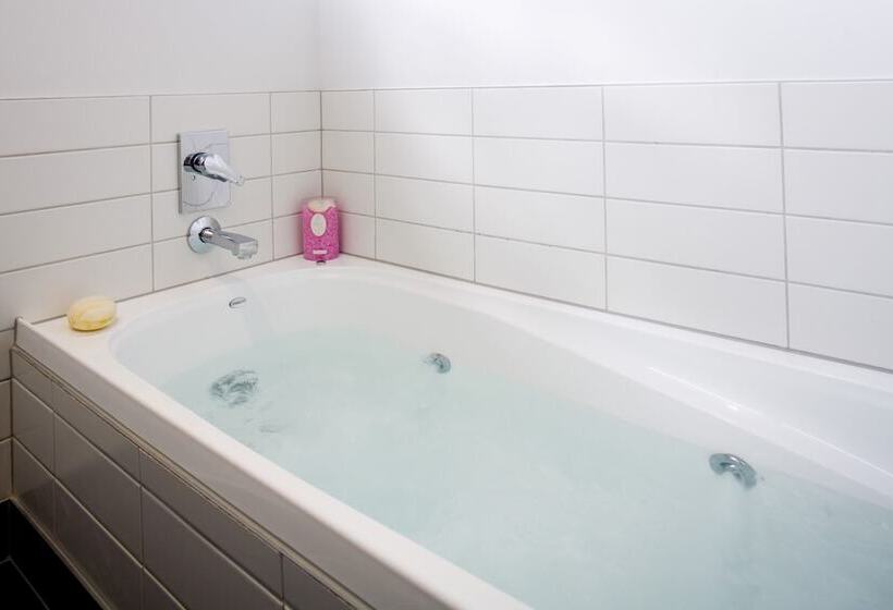 Отель Nesuto Stadium