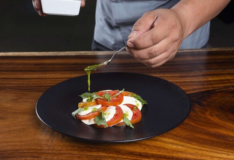 ホテル NH Collection México City Airport T2