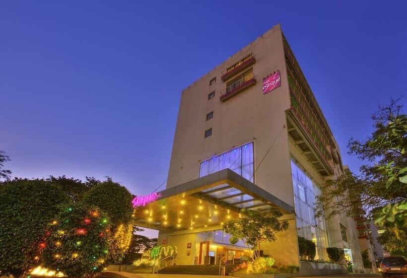 בית מלון כפרי Parc Estique