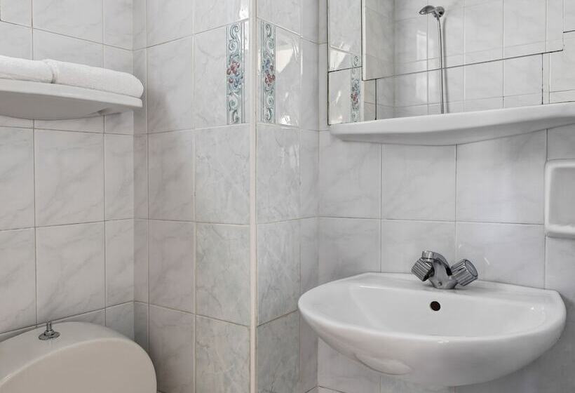 בית מלון כפרי Pearl