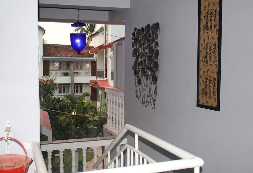 هتل Per Avel Beach Holiday Home