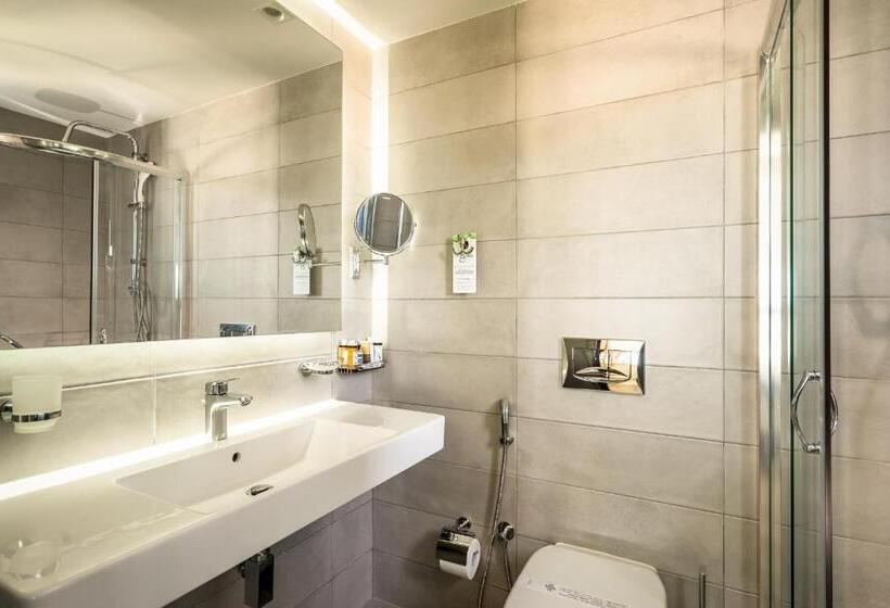 בית מלון כפרי Porto Galini Seaside Resort & Spa