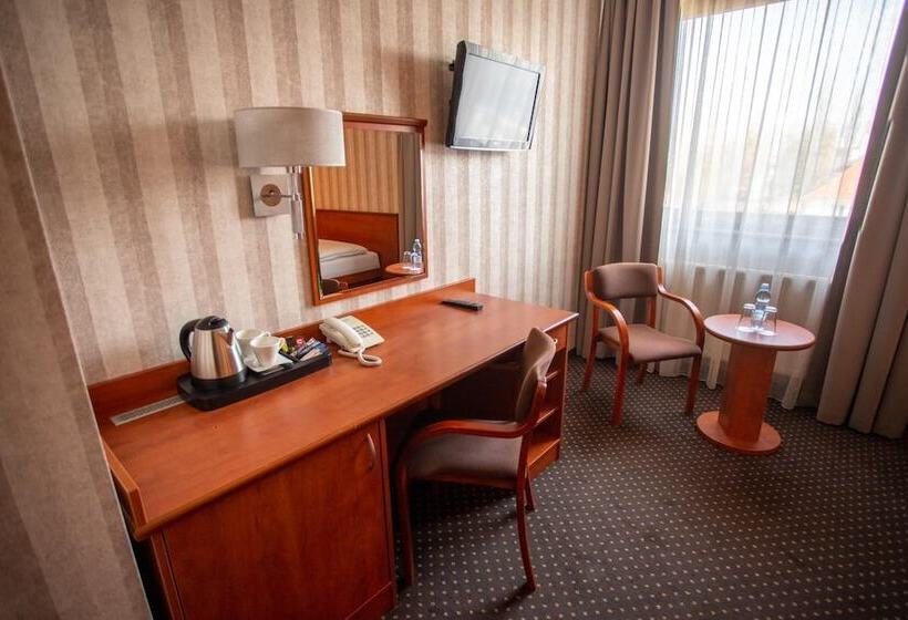 Premium Hotel Bacero Wrocław