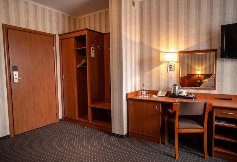 Premium Hotel Bacero Wrocław