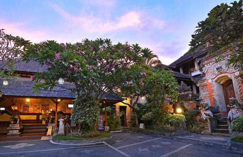 Puri Dewa Bharata Hotel & Villas