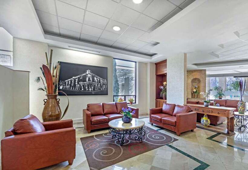 هتل Quality Inn Aguascalientes