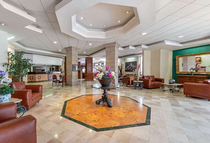 هتل Quality Inn Aguascalientes