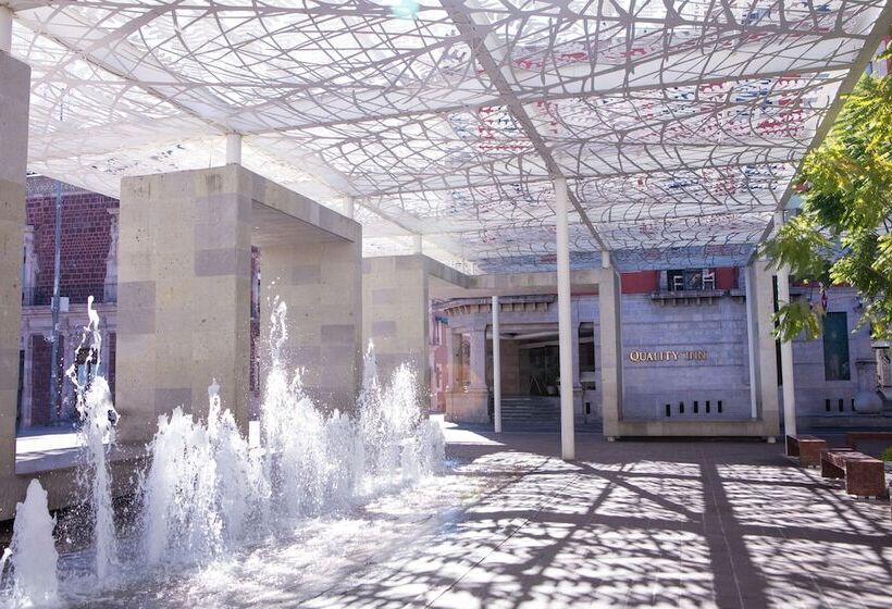 هتل Quality Inn Aguascalientes