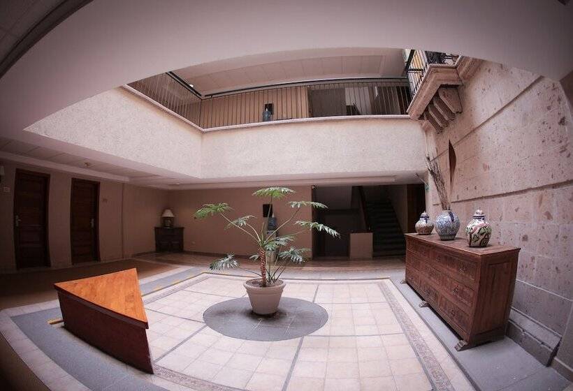 هتل Quality Inn Aguascalientes