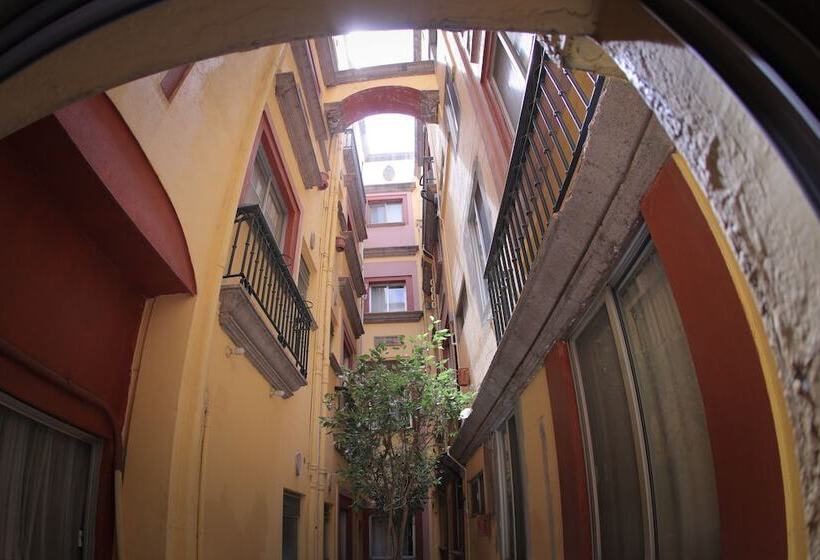 هتل Quality Inn Aguascalientes