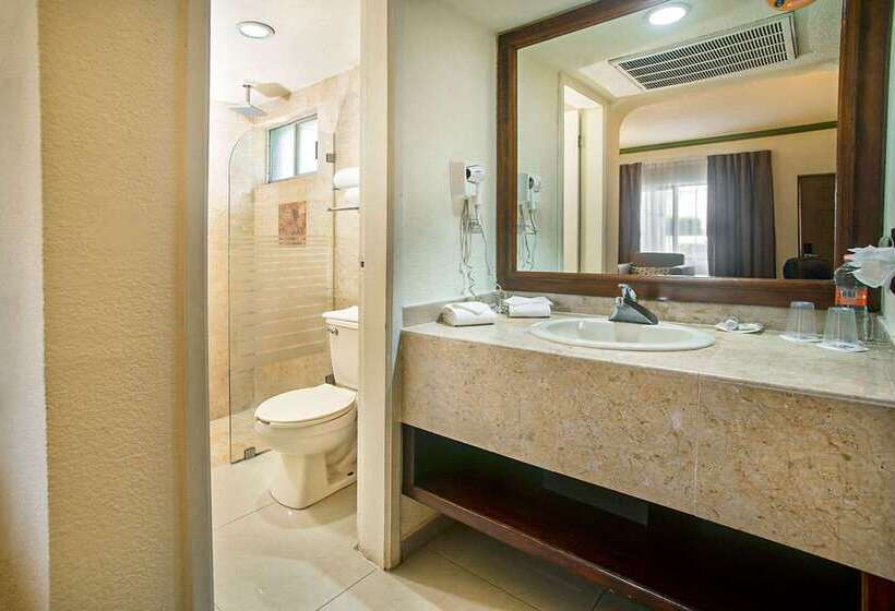 酒店 Quality Inn Ciudad Obregon