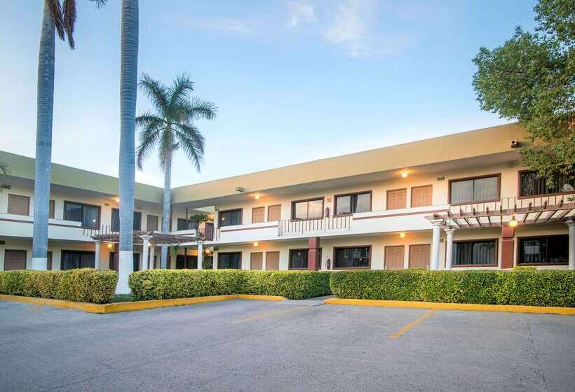 酒店 Quality Inn Ciudad Obregon