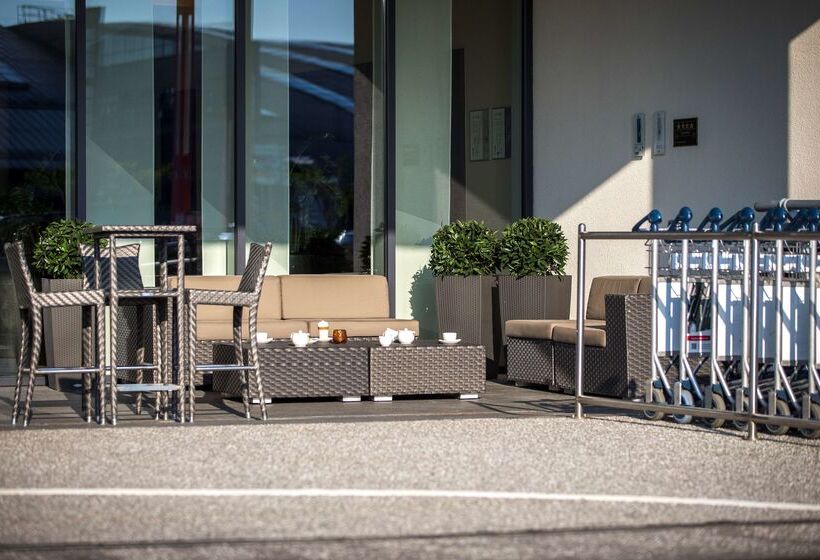 Radisson Blu Hotel, Hamburg Airport