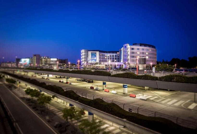Radisson Blu Hotel, Hamburg Airport