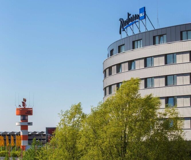 Radisson Blu Hotel, Hamburg Airport