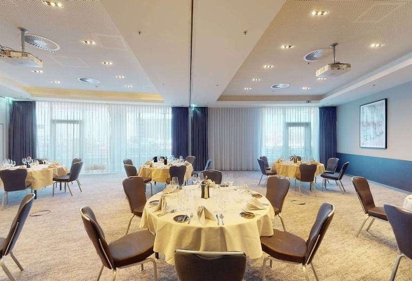 Radisson Blu Hotel, Hamburg Airport