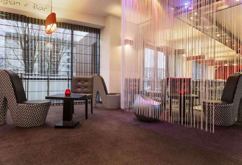 酒店 Ramada By Wyndham Brussels Woluwe