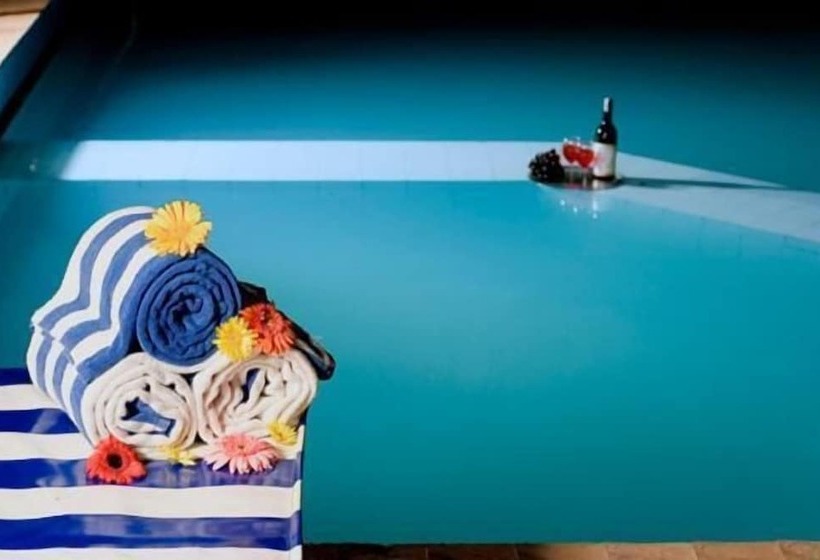 Отель Ramanashree California Resort