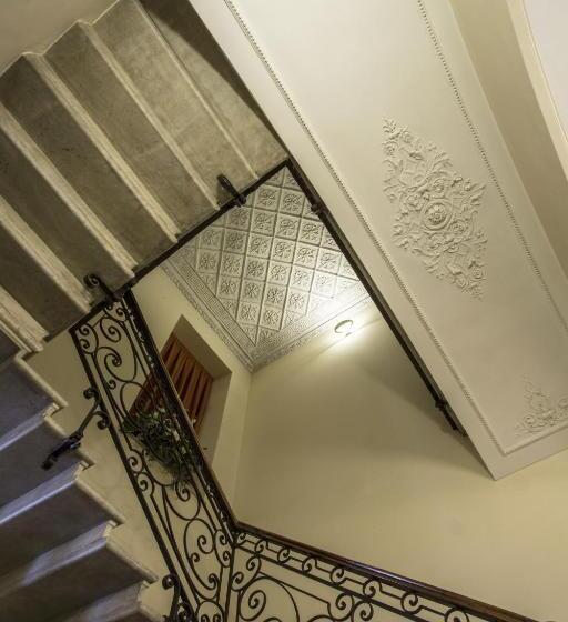 فندق & Residence Torino Centro   Stazione Porta Susa