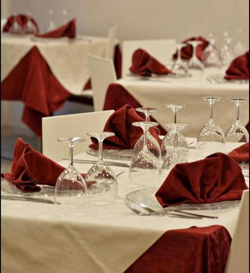 فندق & Residence Torino Centro   Stazione Porta Susa