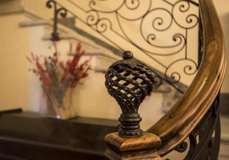 فندق & Residence Torino Centro   Stazione Porta Susa