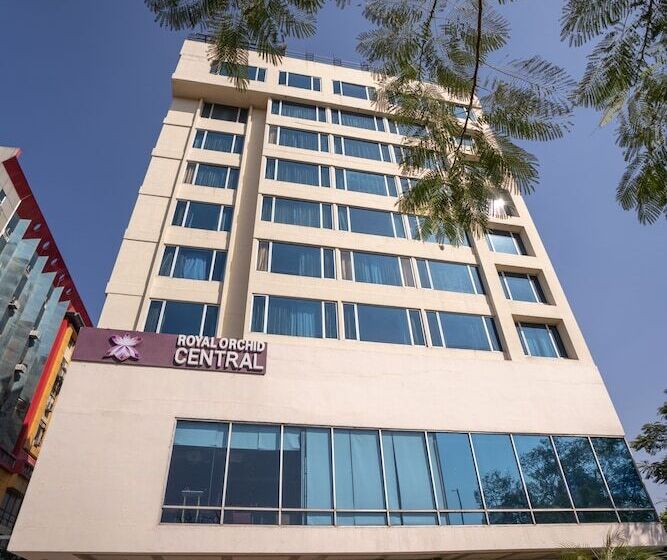 فندق Royal Orchid Central Jaipur, Bani Park